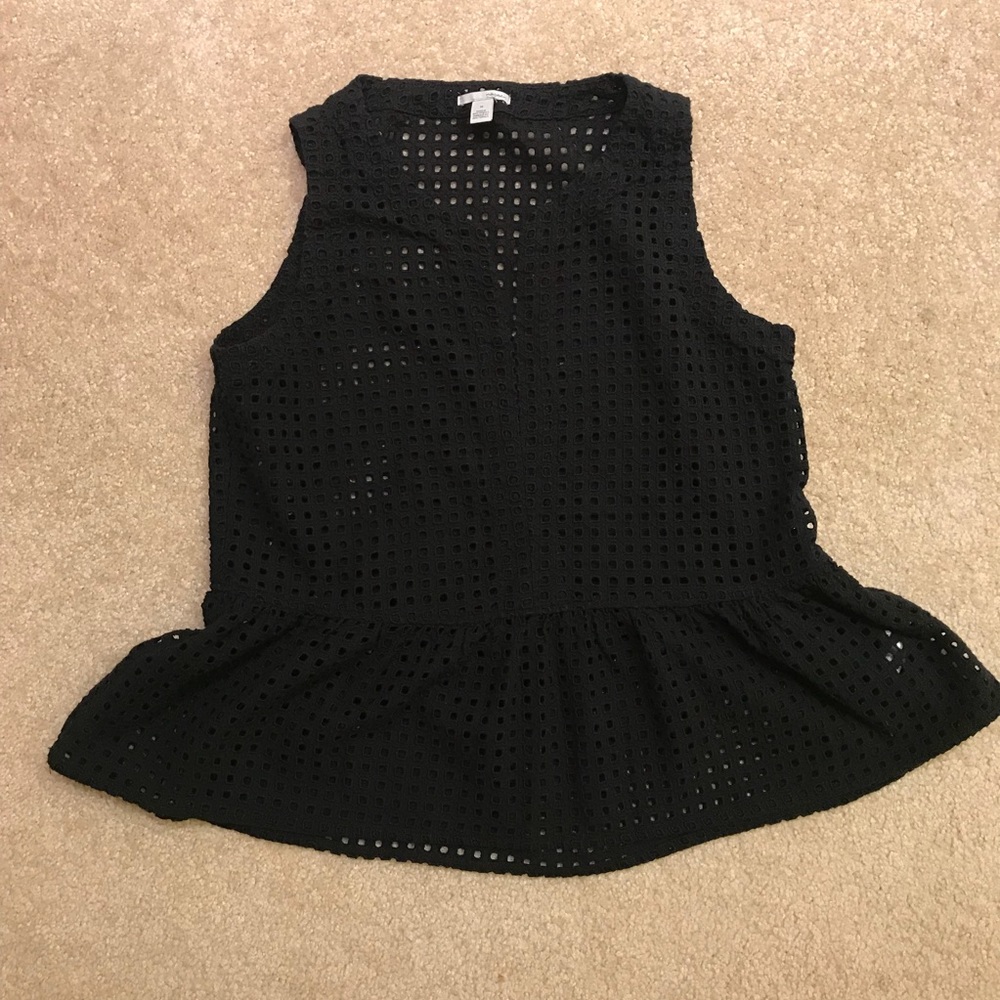 Halogen lace tank
